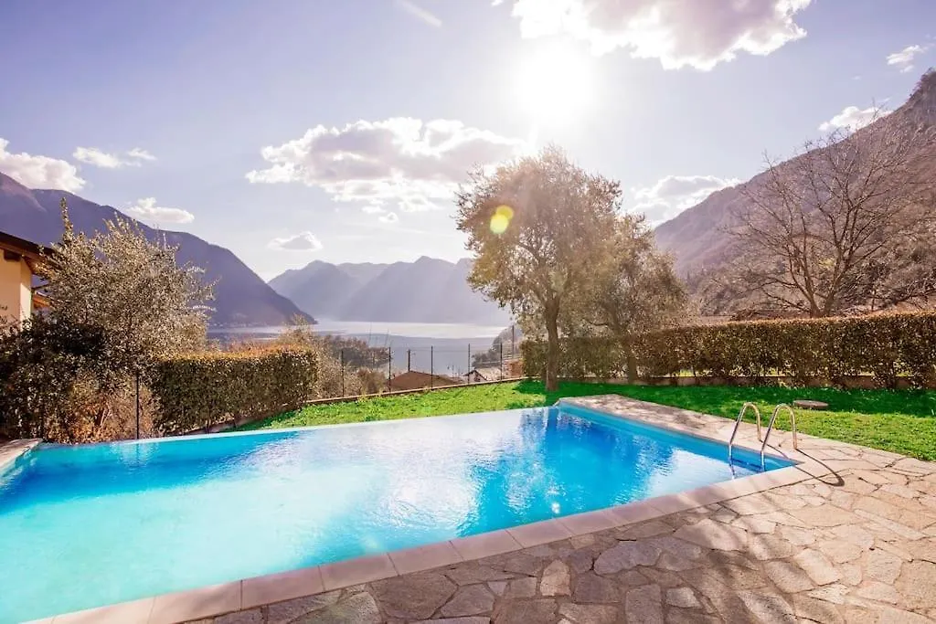 Ossuccio Sanny-Grande B Sleeps 8 With Pool By Italian Apartments
